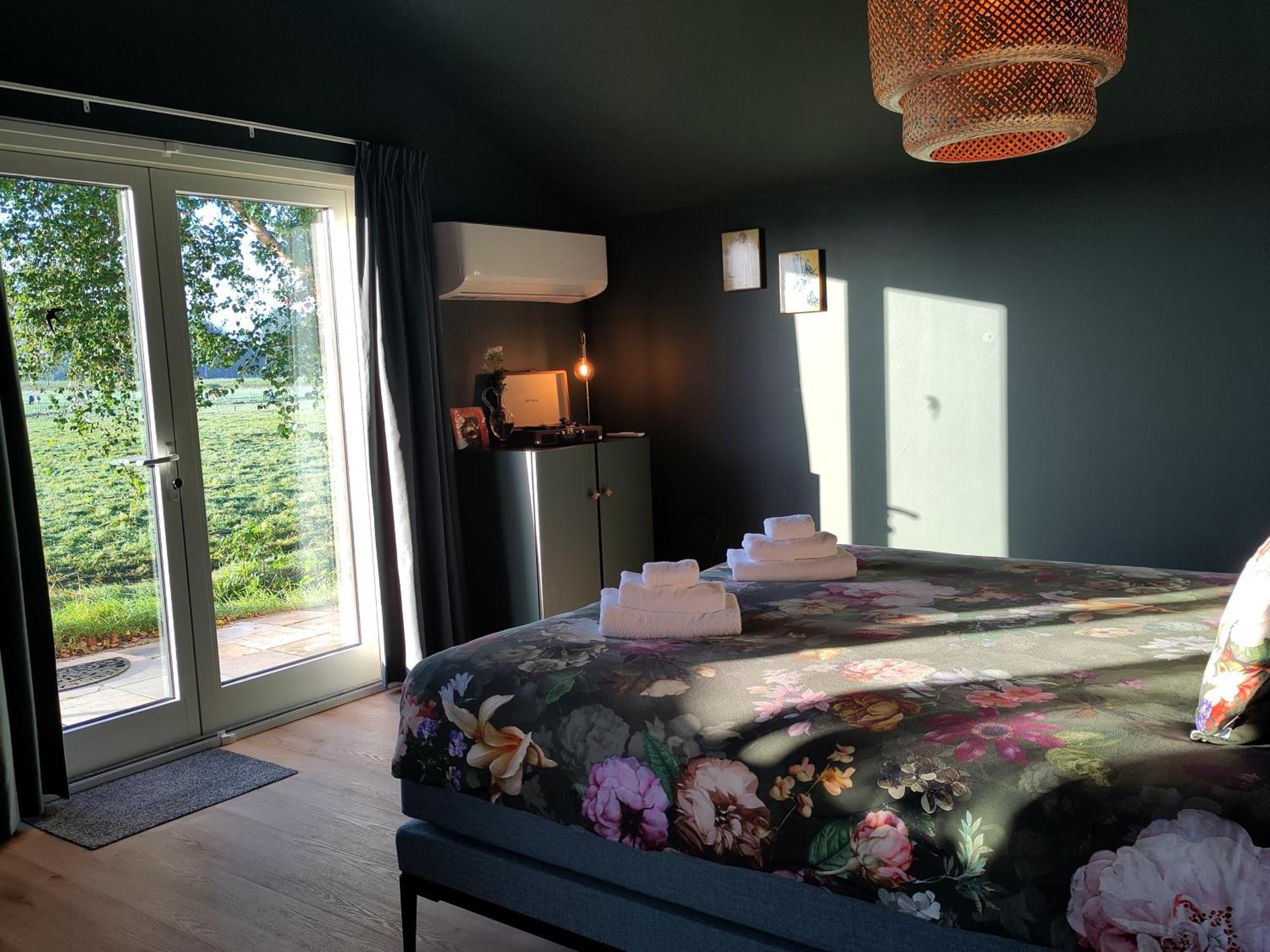 Zundert'T Voske住宿加早餐旅馆 外观 照片